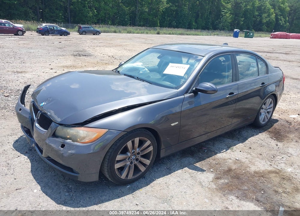 2008 BMW 328I VIN: WBAVA33538KX88507