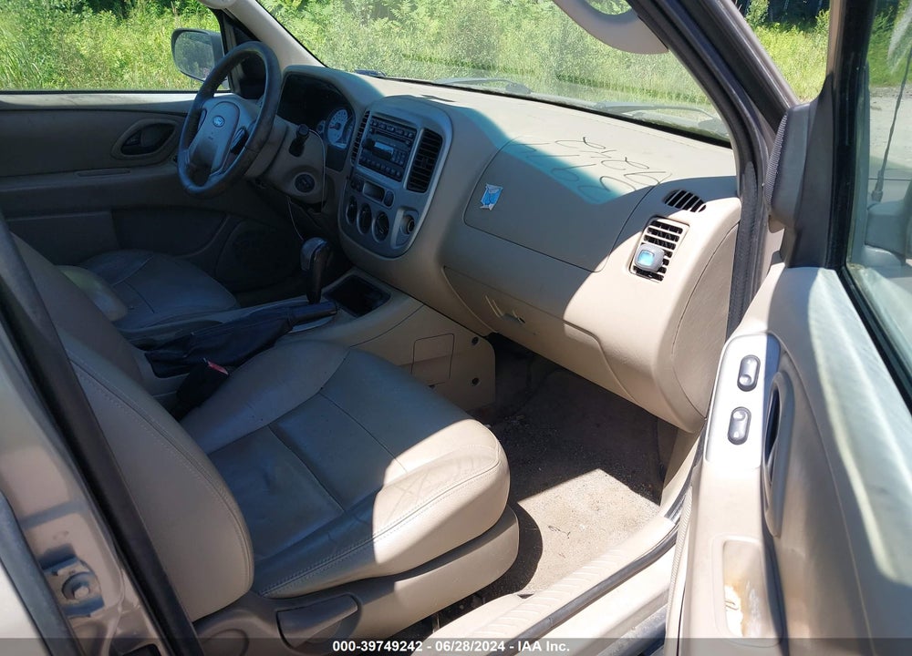 2007 FORD ESCAPE XLT VIN: 1FMYU93Z47KA11891