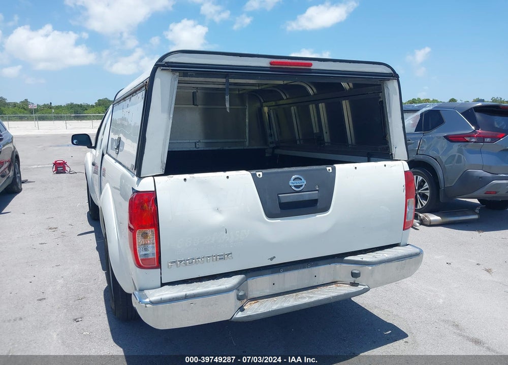 2015 NISSAN FRONTIER S VIN: 1N6BD0CT4FN738461