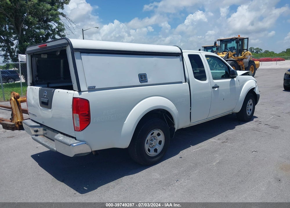 2015 NISSAN FRONTIER S VIN: 1N6BD0CT4FN738461