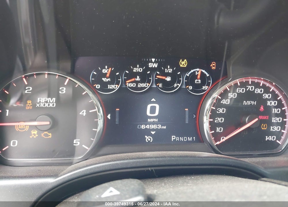 2015 GMC SIERRA 2500HD DENALI VIN: 1GT120E81FF176106