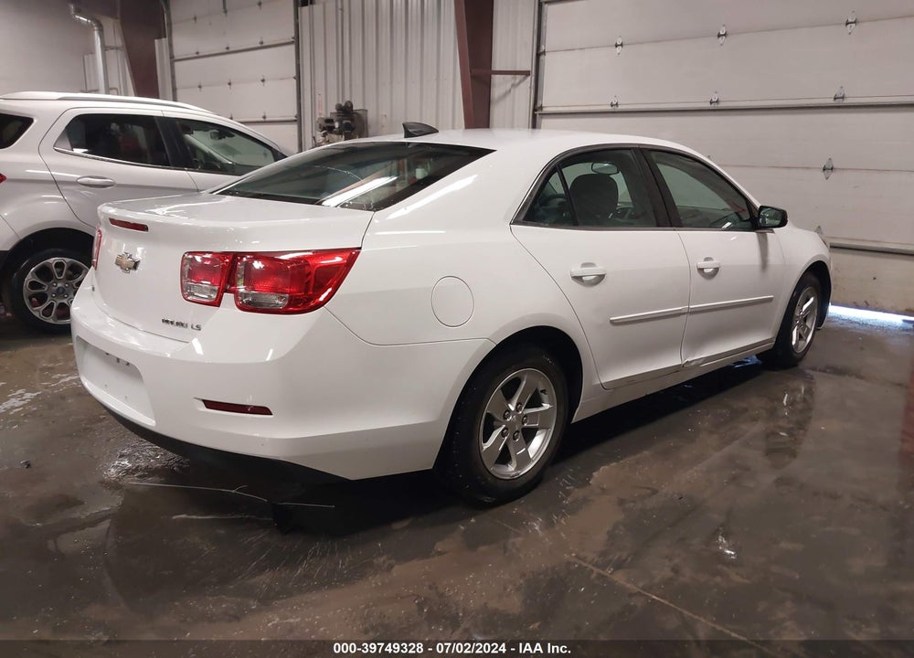 2015 CHEVROLET MALIBU LS VIN: 1G11B5SL5FF271119