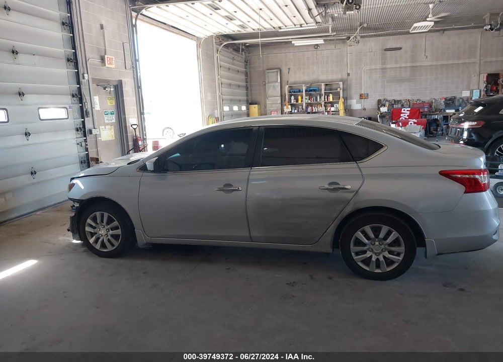 2017 NISSAN SENTRA S VIN: 3N1AB7AP0HY280123