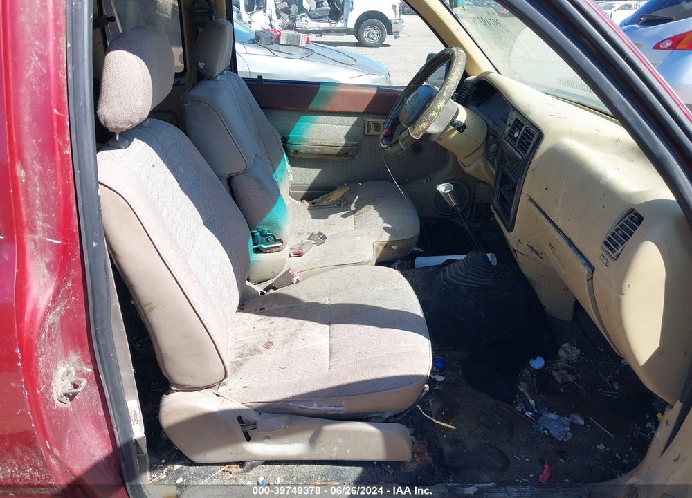 1996 TOYOTA TACOMA XTRACAB VIN: 4TAVL52N6TZ125325