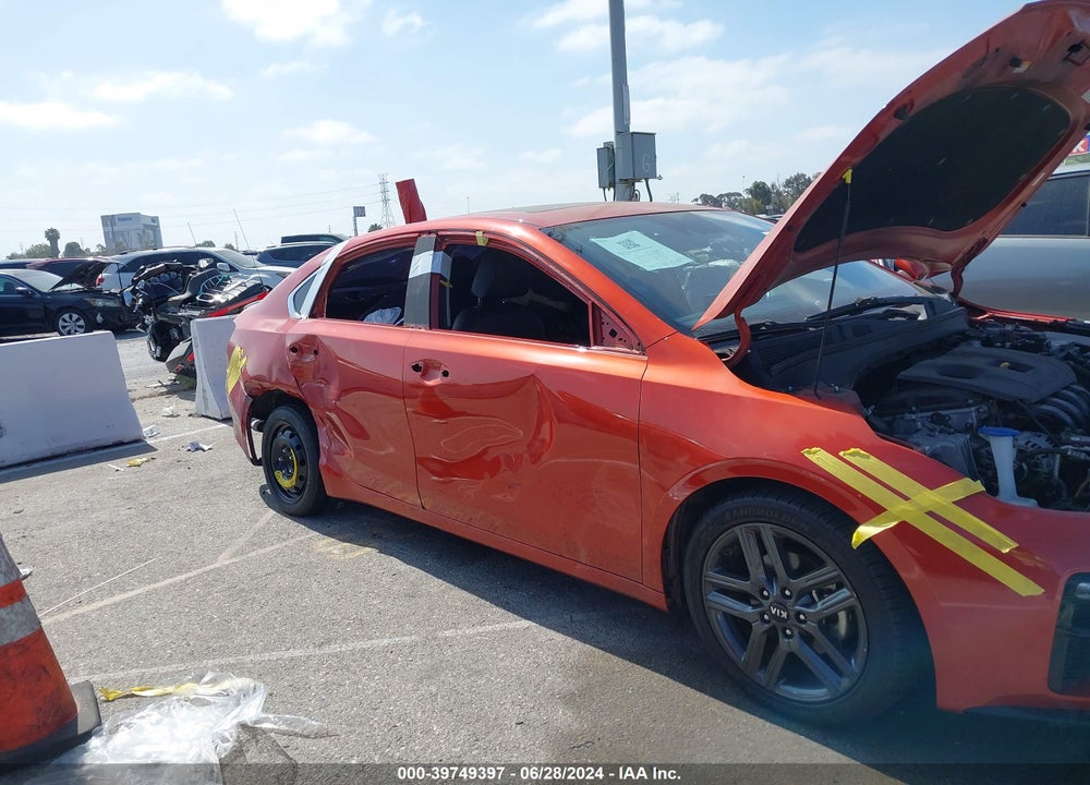 2019 KIA FORTE EX VIN: 3KPF54AD9KE070319