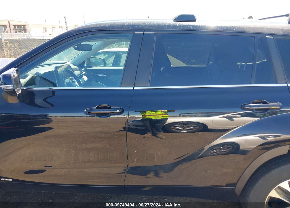 2023 TOYOTA HIGHLANDER HYBRID XLE VIN: 5TDKBRCH6PS124273