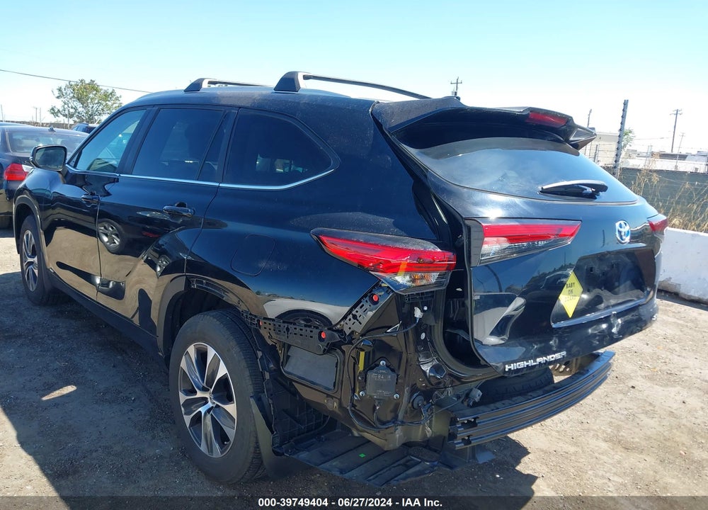 2023 TOYOTA HIGHLANDER HYBRID XLE VIN: 5TDKBRCH6PS124273