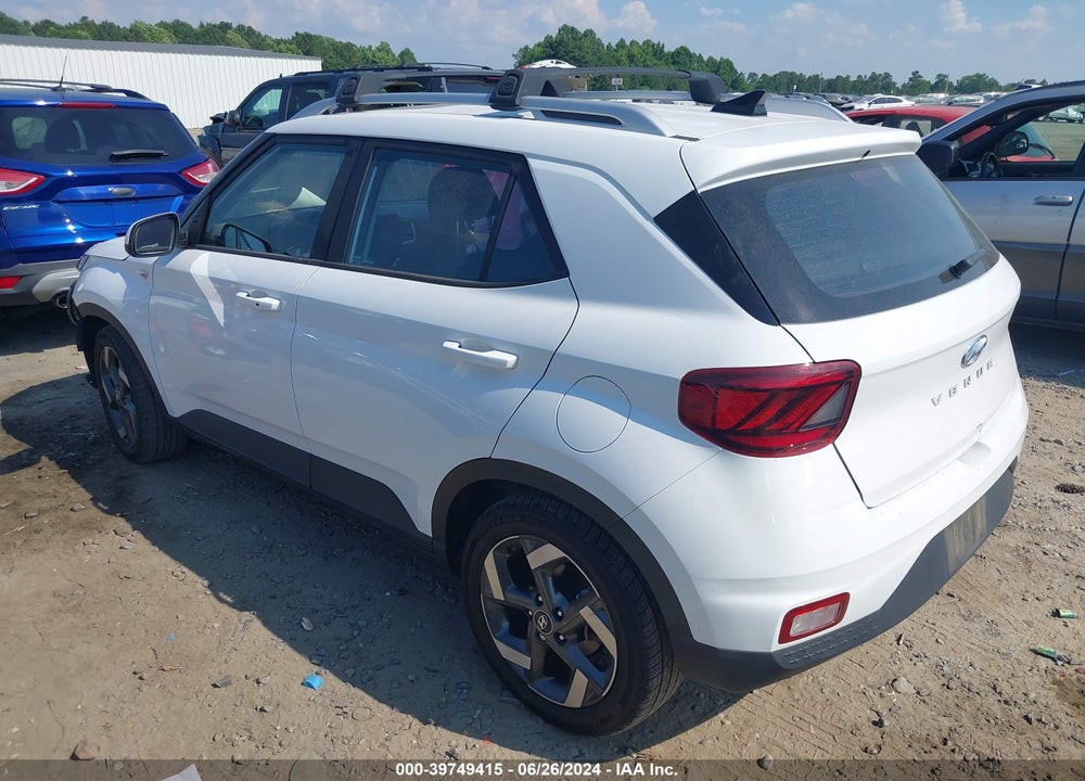 2021 HYUNDAI VENUE SEL VIN: KMHRC8A32MU097198