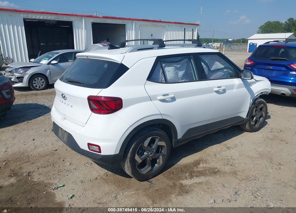 2021 HYUNDAI VENUE SEL VIN: KMHRC8A32MU097198