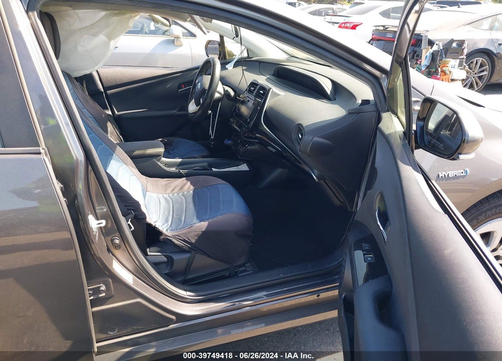 2017 TOYOTA PRIUS TWO VIN: JTDKBRFUXH3579946