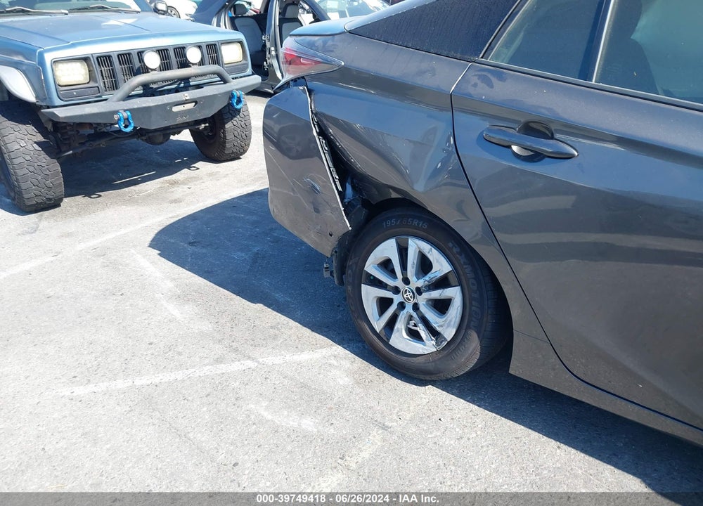2017 TOYOTA PRIUS TWO VIN: JTDKBRFUXH3579946