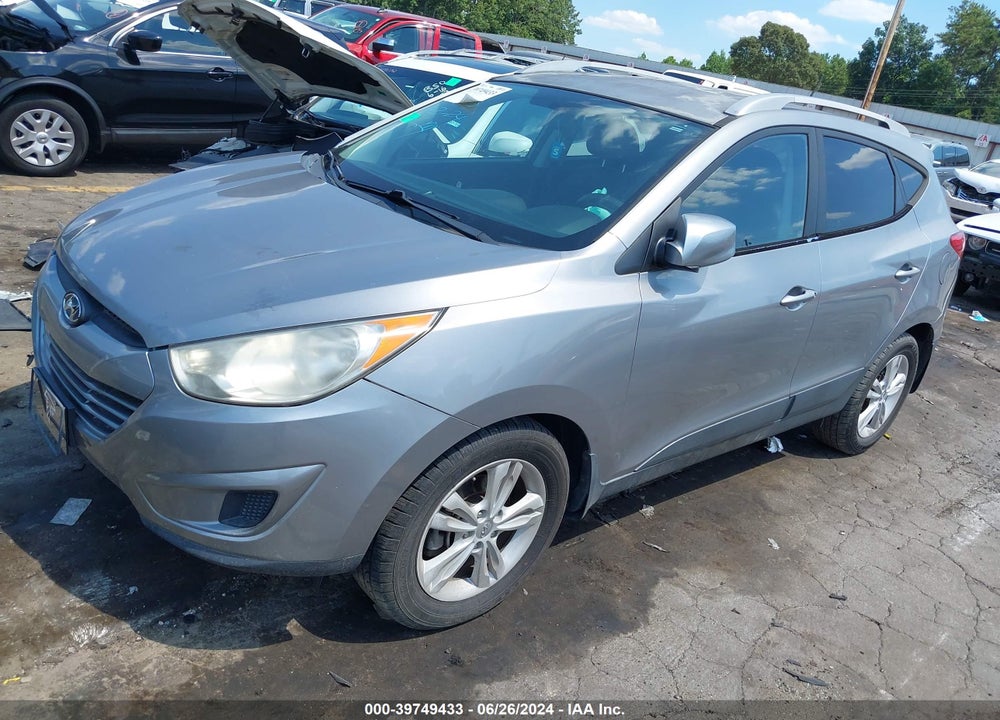 2011 HYUNDAI TUCSON GLS VIN: KM8JUCAC8BU261676