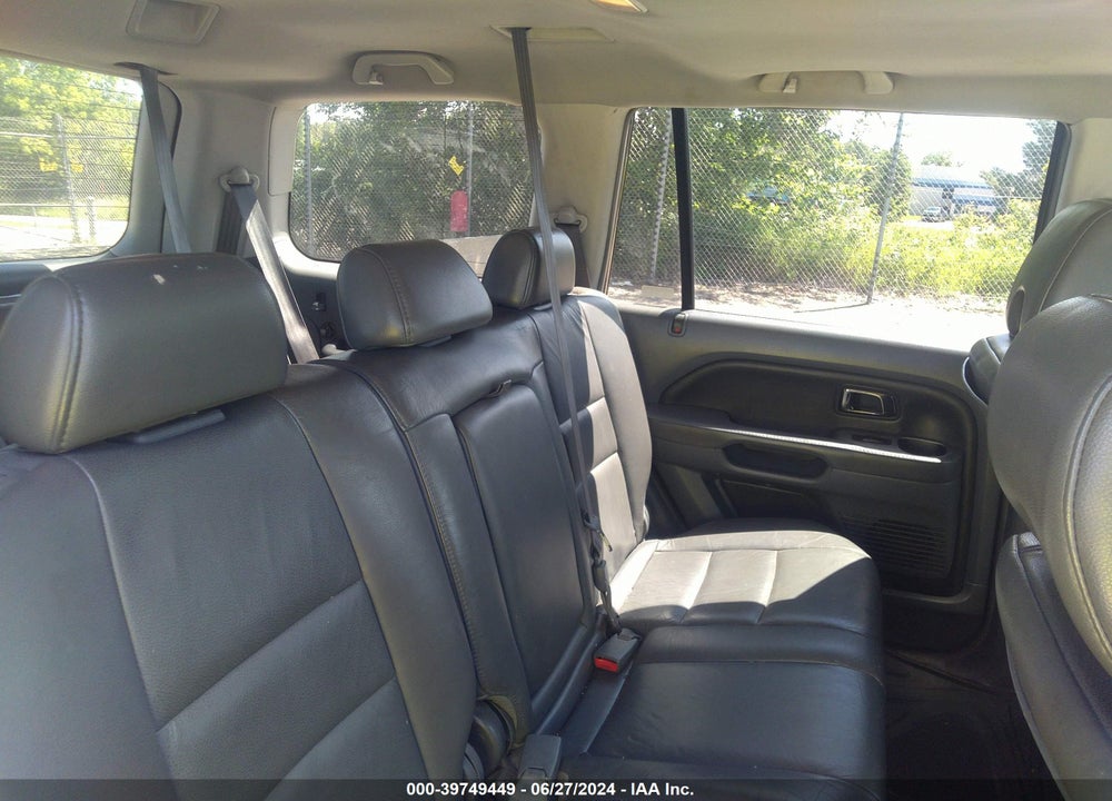 2008 HONDA PILOT EX-L VIN: 5FNYF18728B044393
