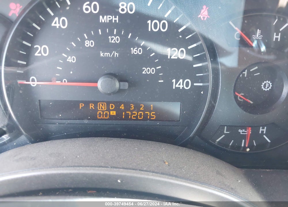 2005 NISSAN TITAN SE VIN: 1N6AA06A05N503567