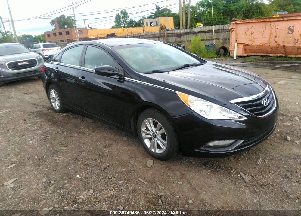 2013 HYUNDAI SONATA GLS VIN: 5NPEB4AC4DH717011