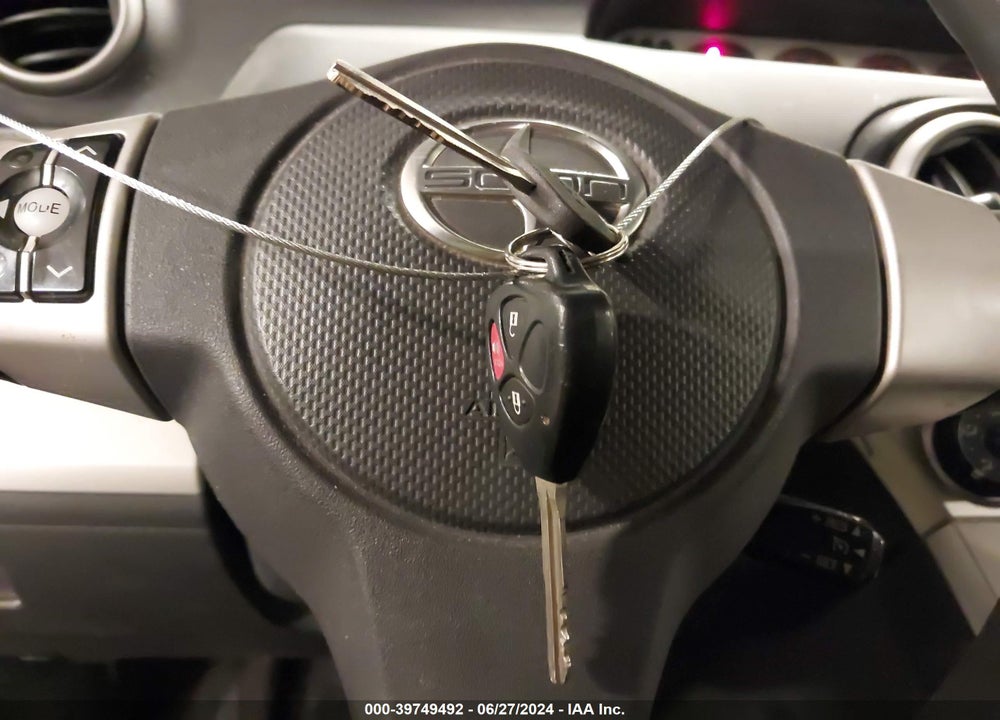 2008 SCION XB VIN: JTLKE50E781045630
