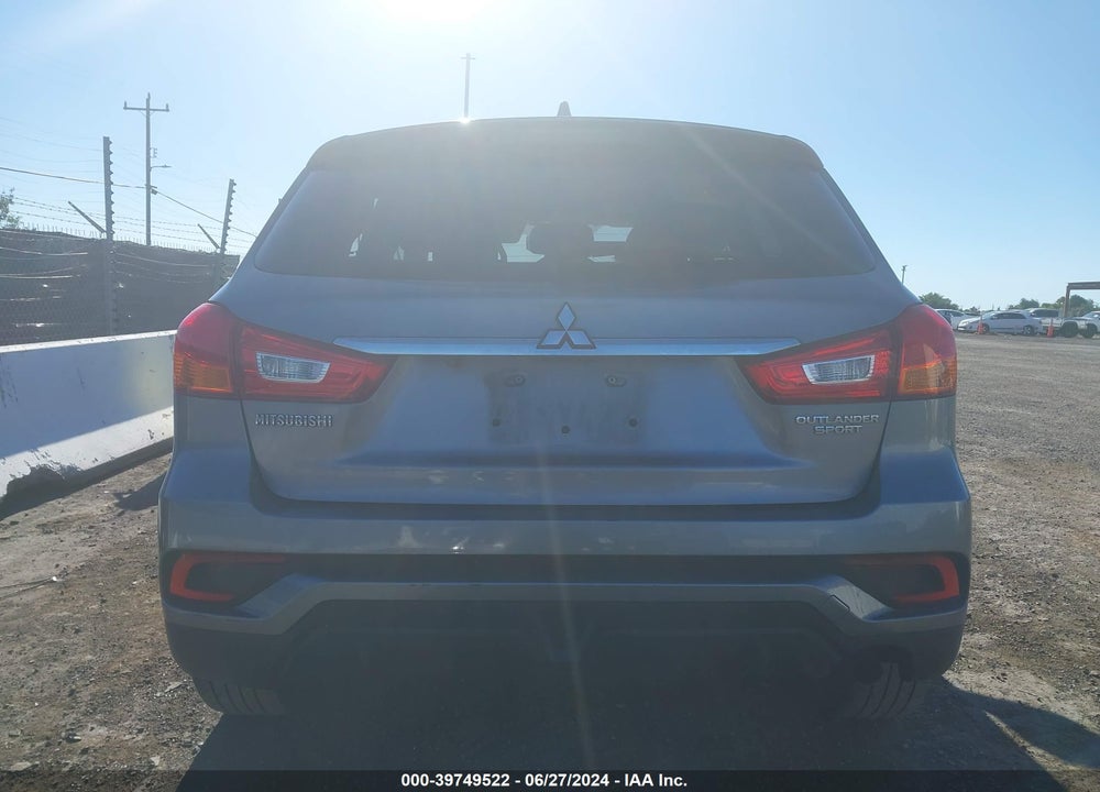 2018 MITSUBISHI OUTLANDER SPORT 2.0 ES/2.0 LE VIN: JA4AP3AU1JU021530