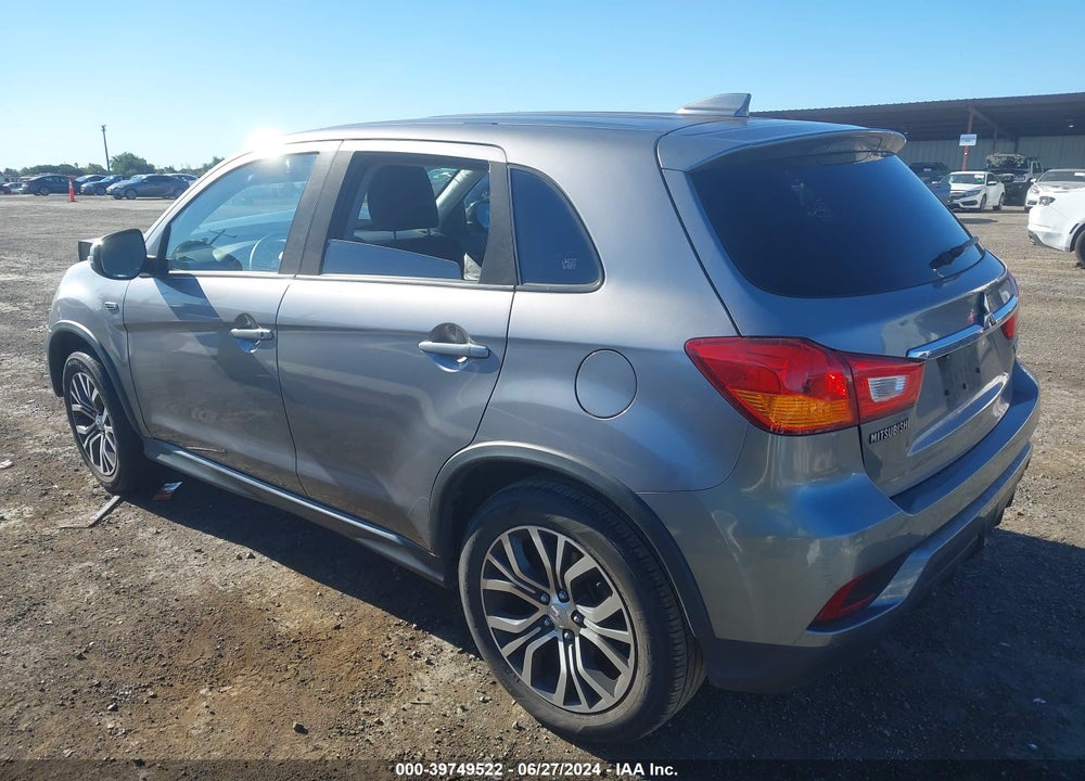 2018 MITSUBISHI OUTLANDER SPORT 2.0 ES/2.0 LE VIN: JA4AP3AU1JU021530