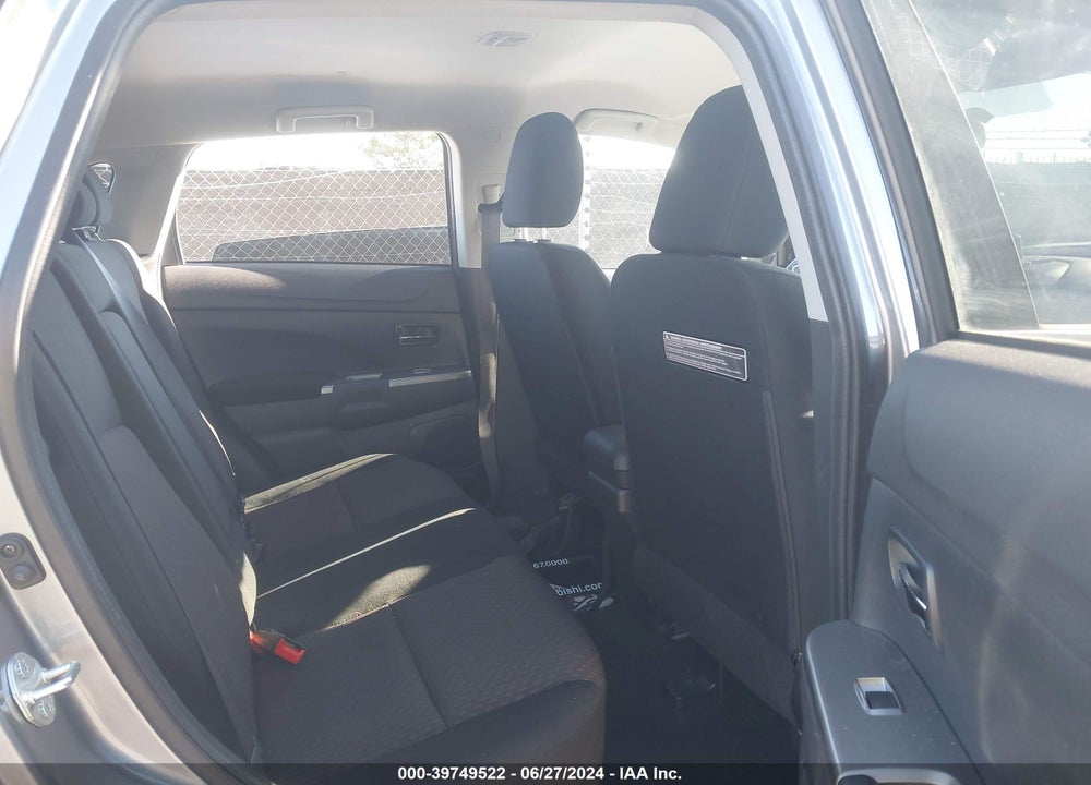 2018 MITSUBISHI OUTLANDER SPORT 2.0 ES/2.0 LE VIN: JA4AP3AU1JU021530