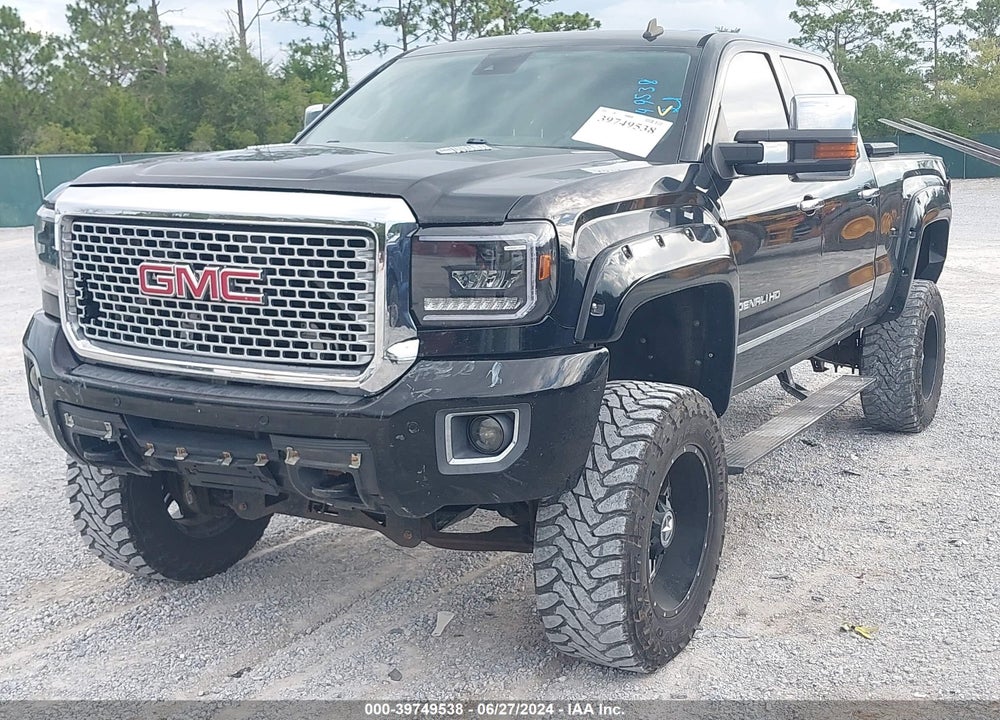 2015 GMC SIERRA 2500HD DENALI VIN: 1GT120E82FF191097