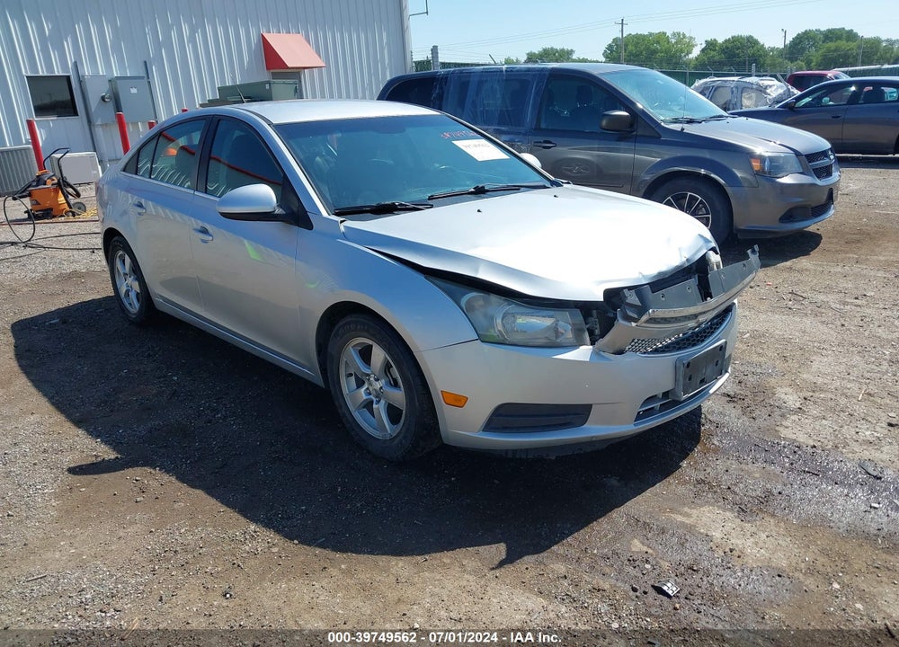 2014 CHEVROLET CRUZE 1LT AUTO VIN: 1G1PC5SB0E7262447