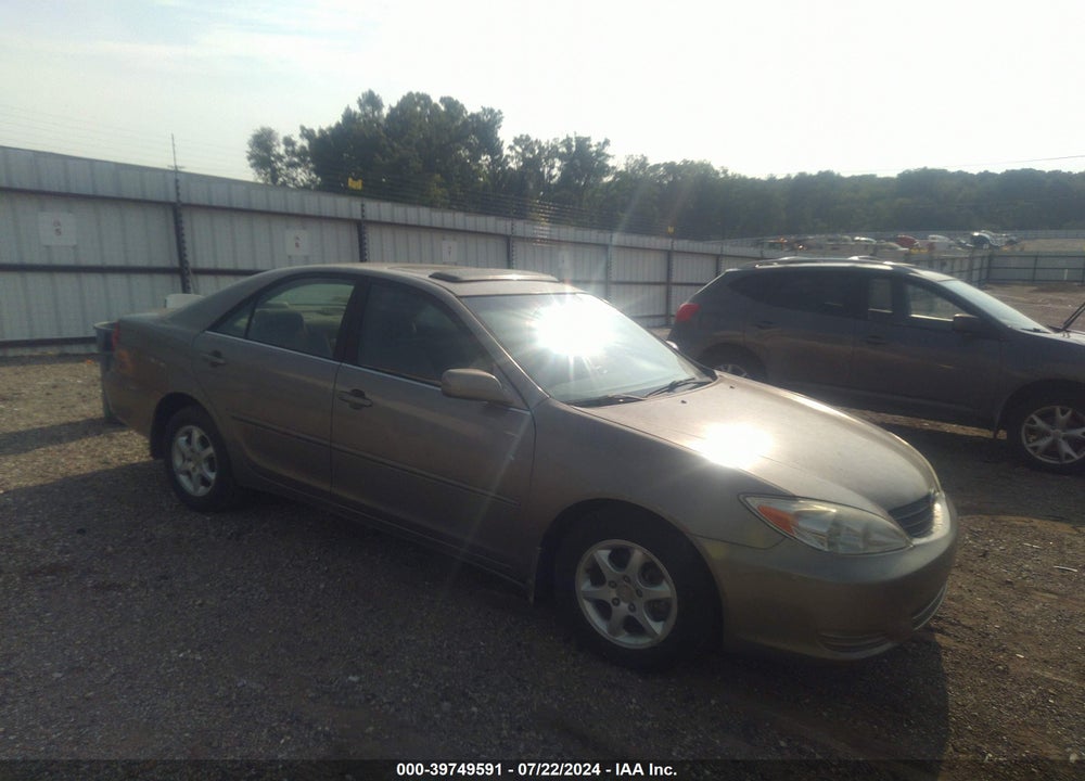 2002 TOYOTA CAMRY LE VIN: 4T1BE32K42U620111