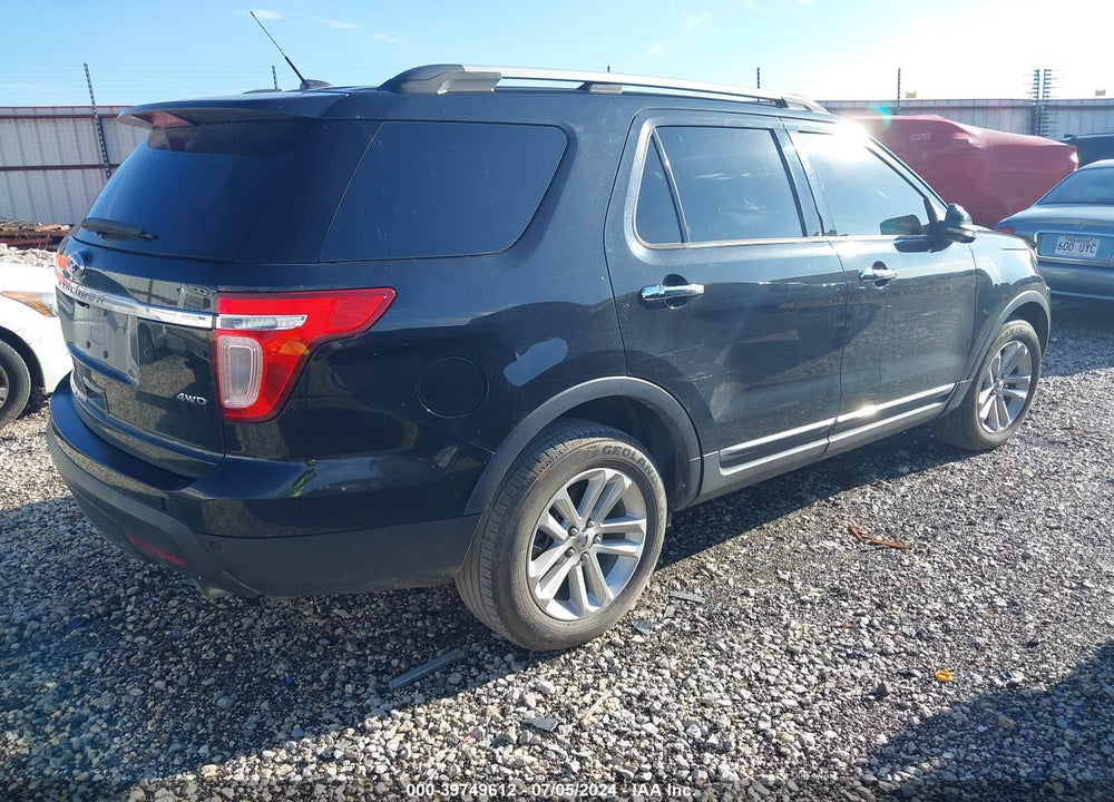 2011 FORD EXPLORER XLT VIN: 1FMHK8D89BGA42281