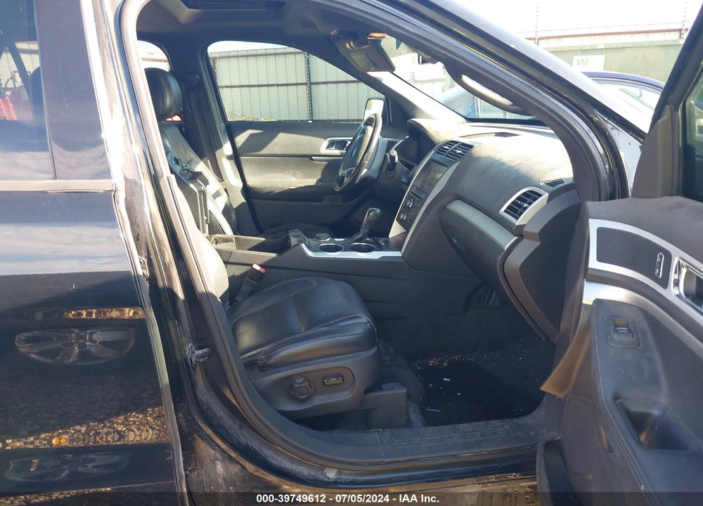2011 FORD EXPLORER XLT VIN: 1FMHK8D89BGA42281
