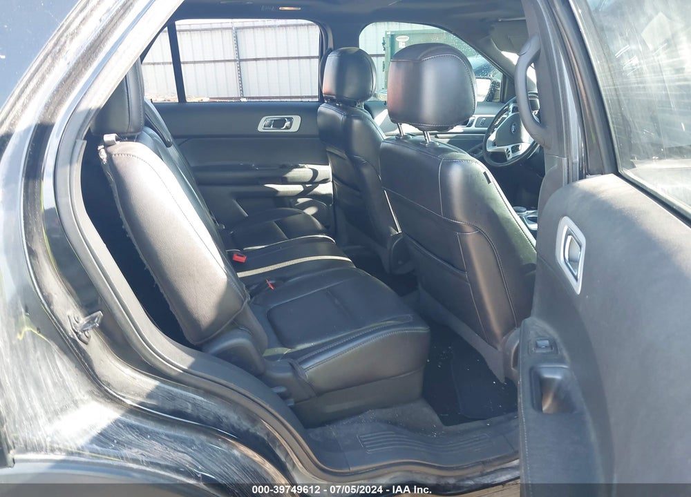 2011 FORD EXPLORER XLT VIN: 1FMHK8D89BGA42281