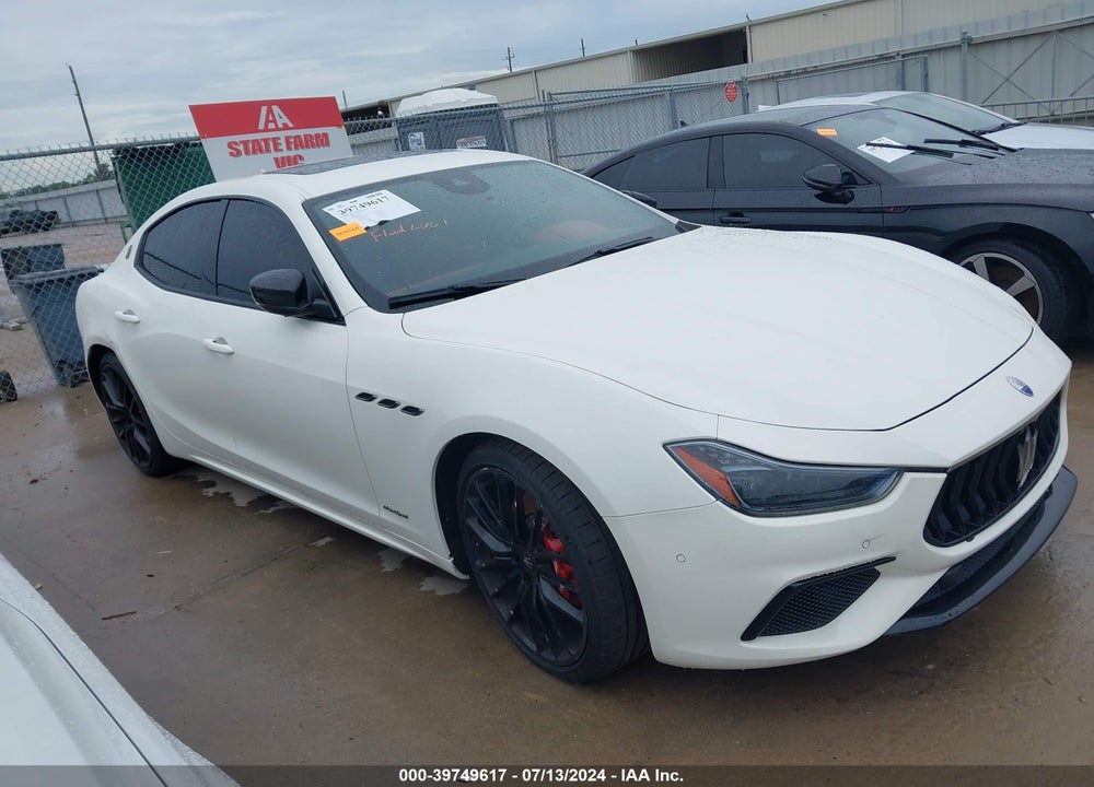 2019 MASERATI GHIBLI S GRANSPORT VIN: ZAM57YSS7K1328328