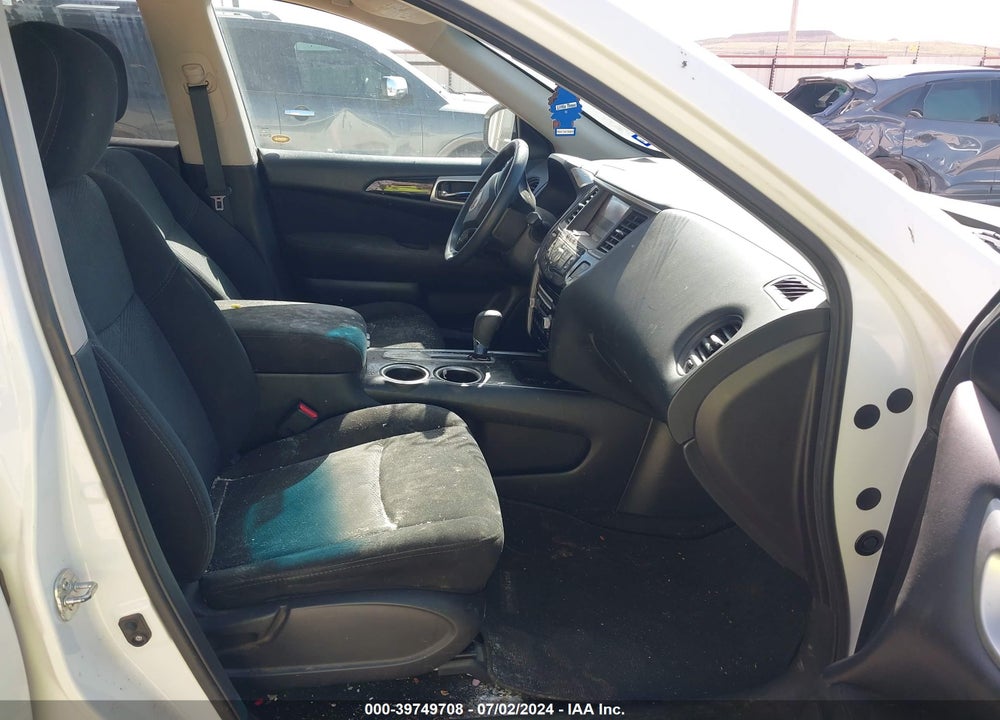 2016 NISSAN PATHFINDER VIN: 5N1AR2MNXGC611945