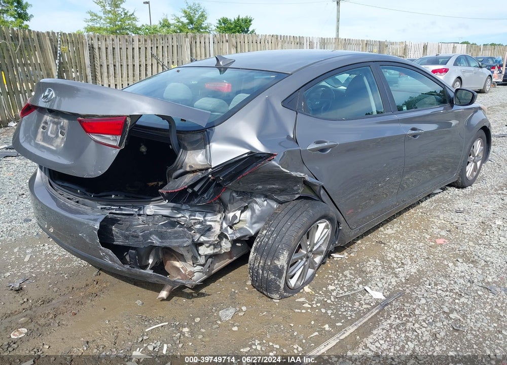 2014 HYUNDAI ELANTRA SE VIN: 5NPDH4AE1EH483472