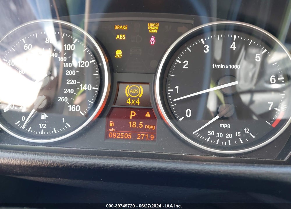 2014 BMW X1 XDRIVE28I VIN: WBAVL1C57EVY17483