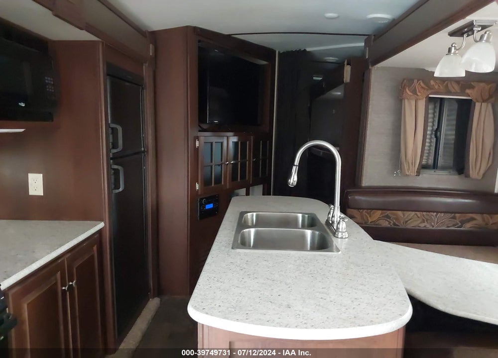 2016 KEYSTONE BL34BHPR16 VIN: 4YDT34B23GD420765