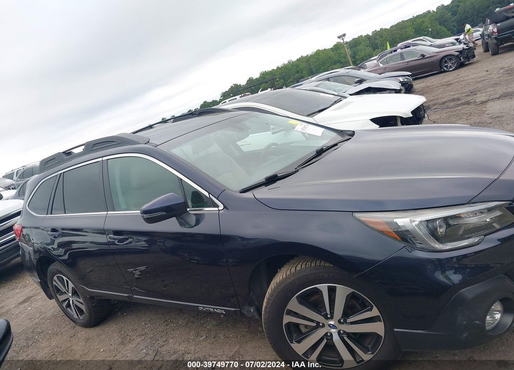 2018 SUBARU OUTBACK 2.5I LIMITED VIN: 4S4BSANC2J3366081