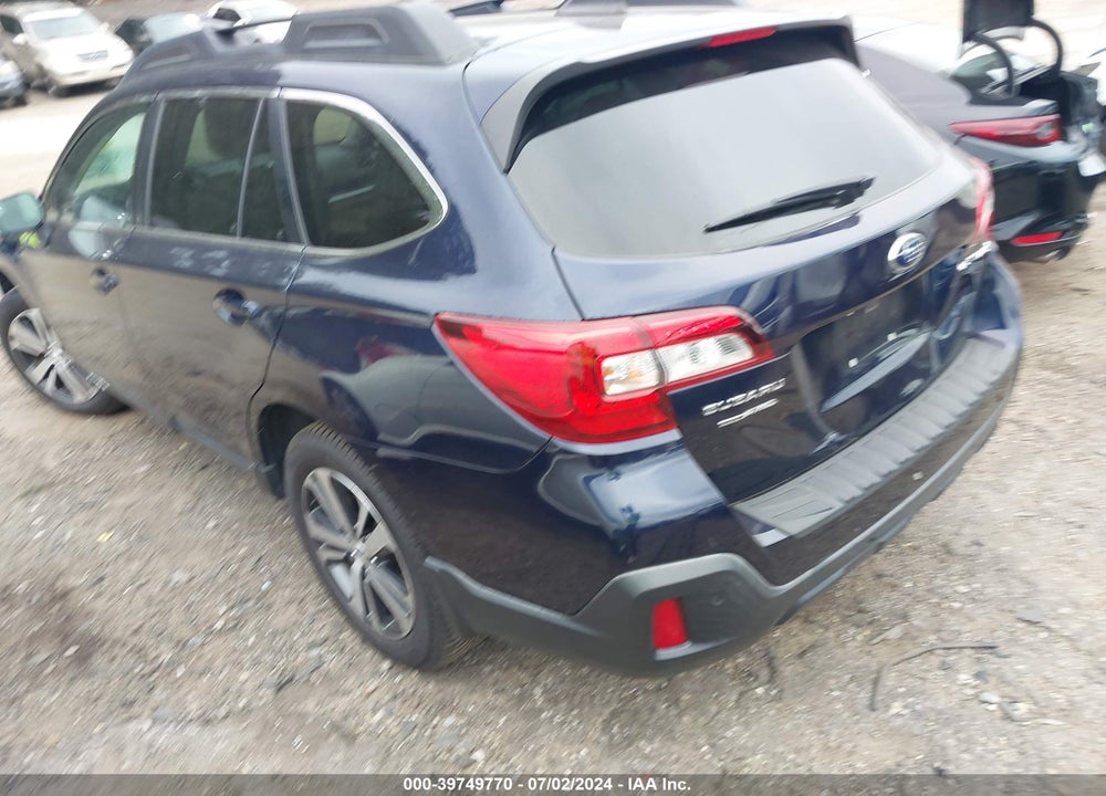 2018 SUBARU OUTBACK 2.5I LIMITED VIN: 4S4BSANC2J3366081