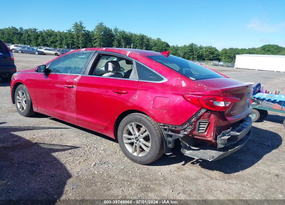 2017 HYUNDAI SONATA VIN: 5NPE24AF4HH585657