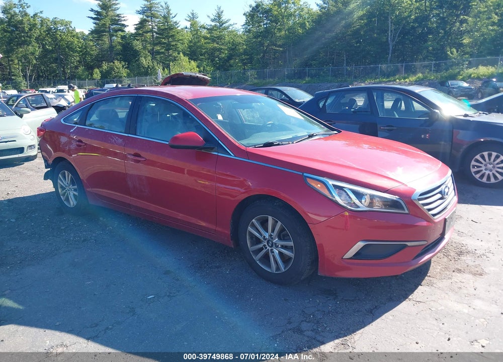 2017 HYUNDAI SONATA VIN: 5NPE24AF4HH585657