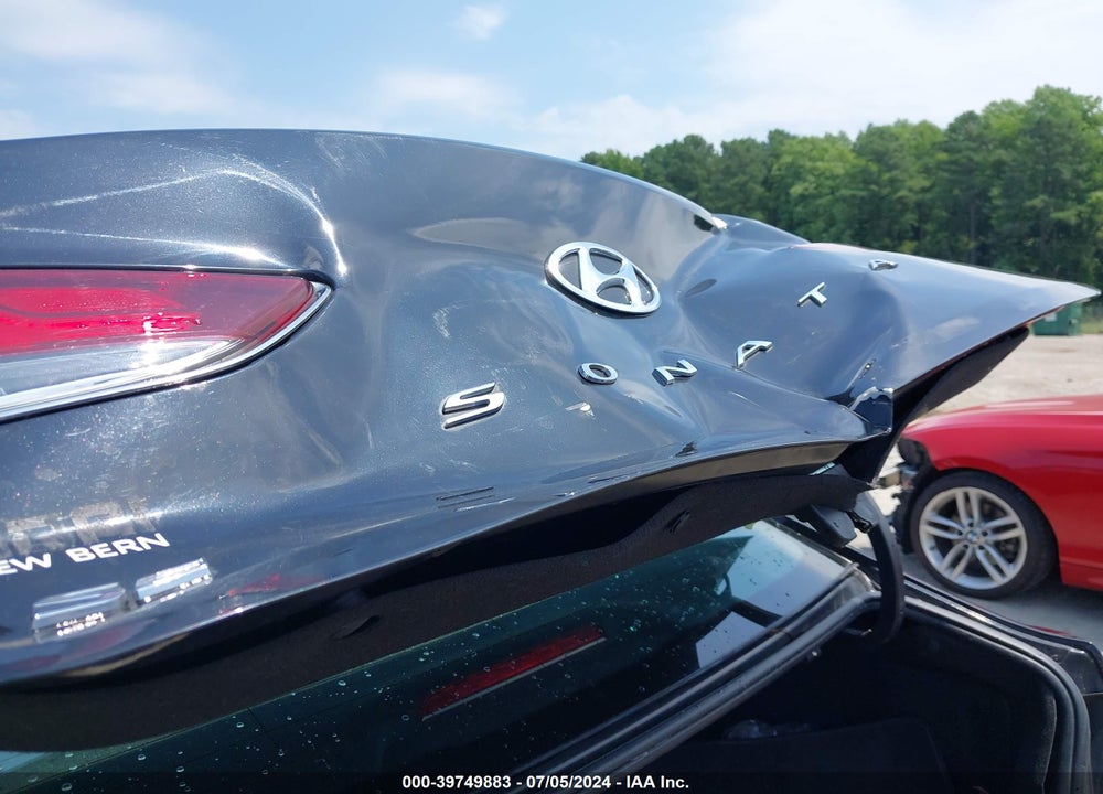 2018 HYUNDAI SONATA SE VIN: 5NPE24AF9JH605830