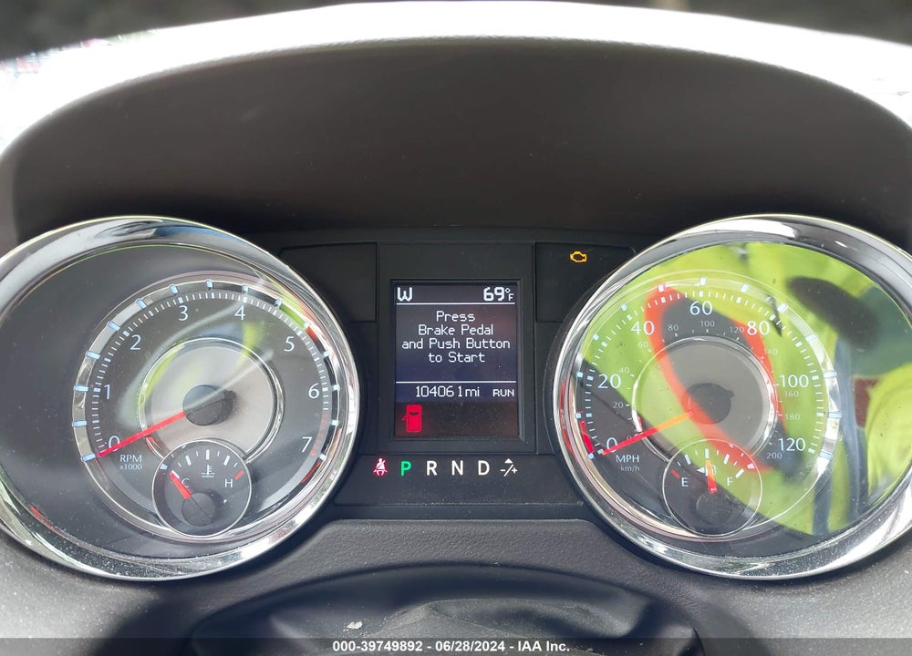 2014 CHRYSLER TOWN & COUNTRY TOURING VIN: 2C4RC1BG3ER423666
