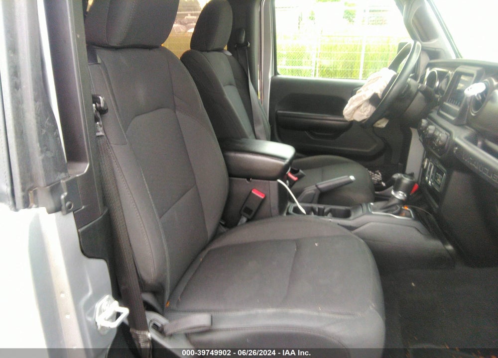 2018 JEEP WRANGLER SPORT S 4X4 VIN: 1C4GJXAG4JW160140