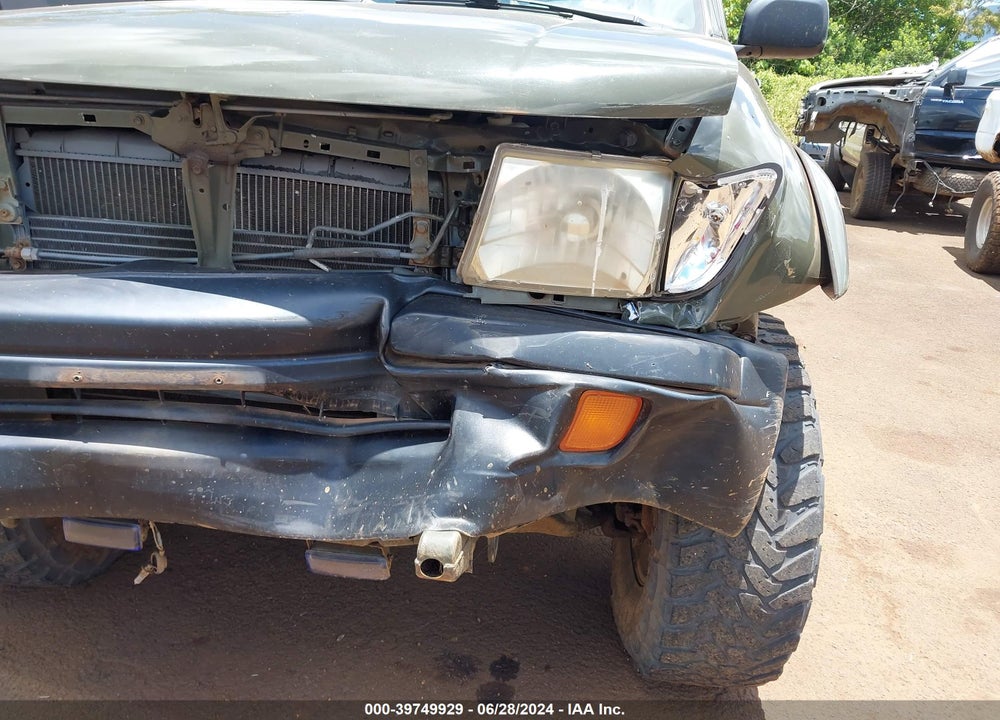 2000 TOYOTA TACOMA BASE V6 VIN: 4TAWN72N4YZ612122
