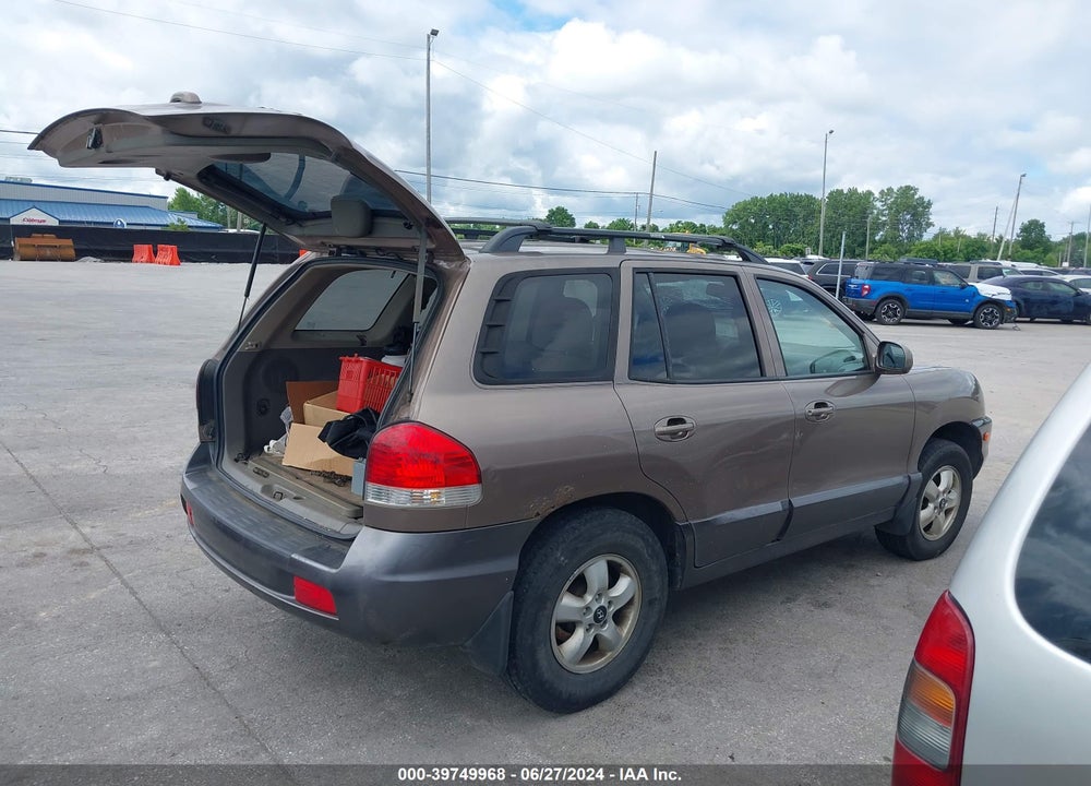 2005 HYUNDAI SANTA FE GLS VIN: KM8SC13D75U943227