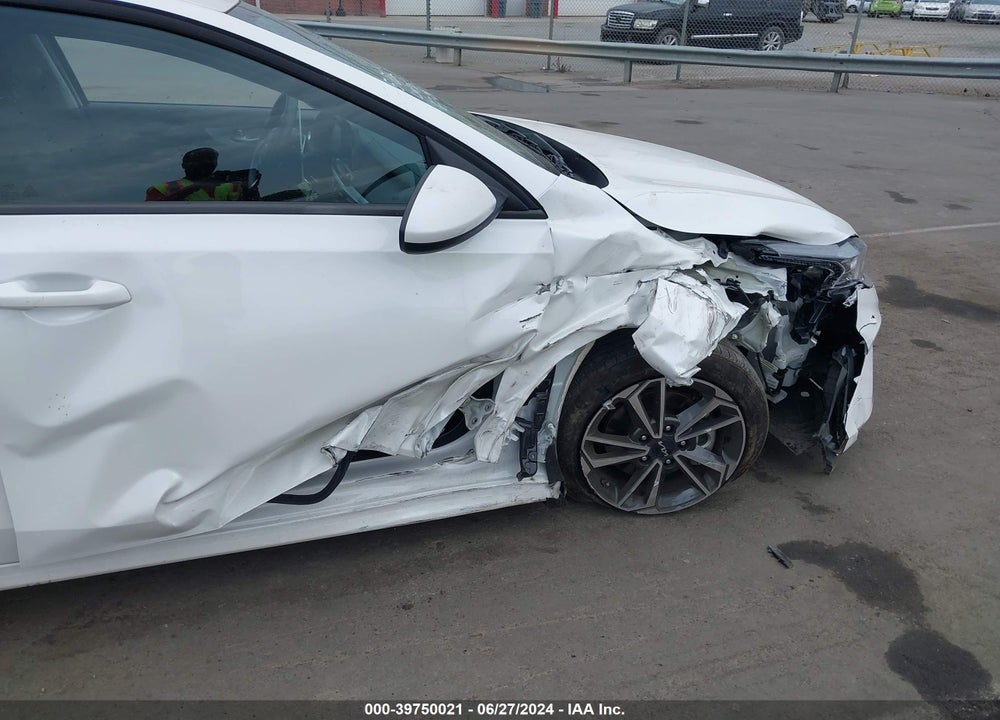 2023 KIA FORTE LXS VIN: 3KPF24ADXPE516512
