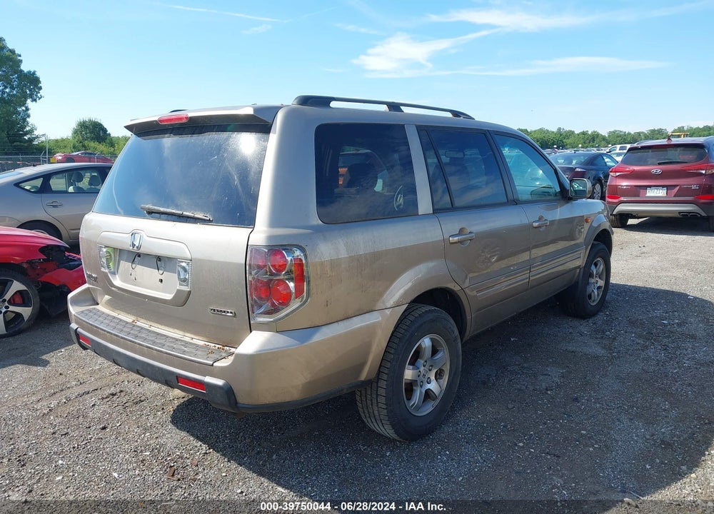 2006 HONDA PILOT EX VIN: 2HKYF18476H508377