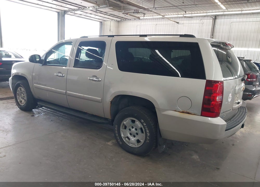 2007 CHEVROLET SUBURBAN 1500 LT VIN: 3GNFK16307G109258