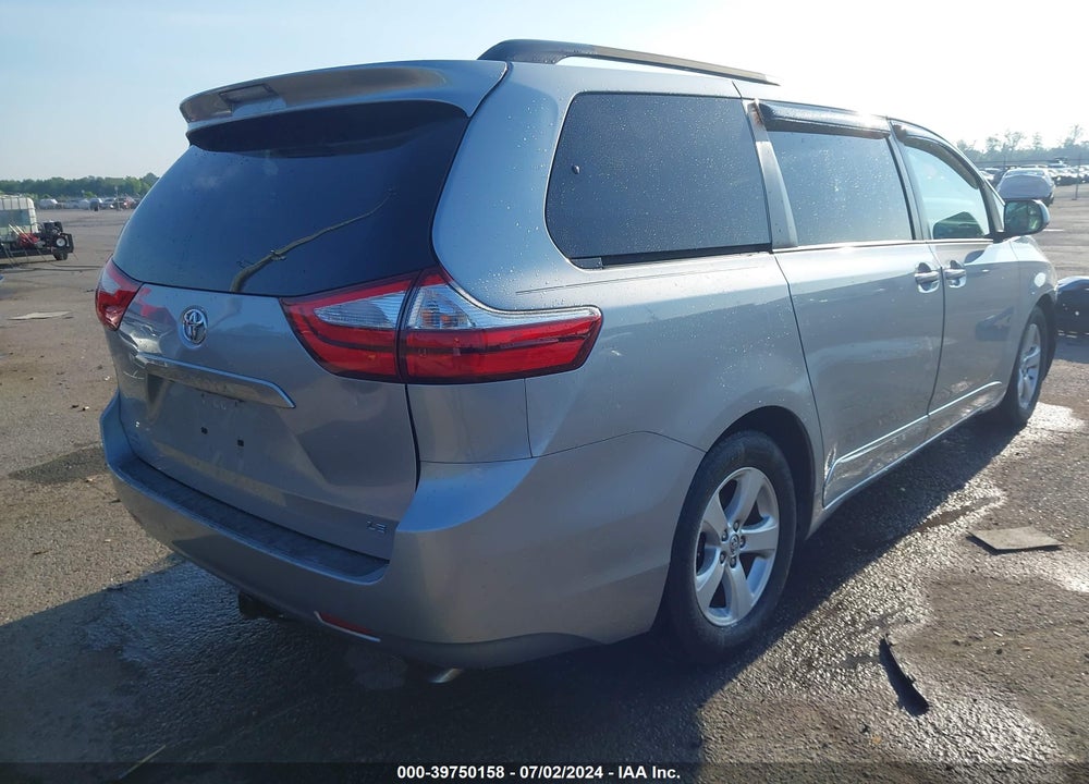 2016 TOYOTA SIENNA LE 8 PASSENGER VIN: 5TDKK3DC6GS697299