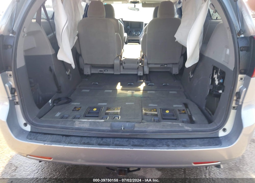 2016 TOYOTA SIENNA LE 8 PASSENGER VIN: 5TDKK3DC6GS697299