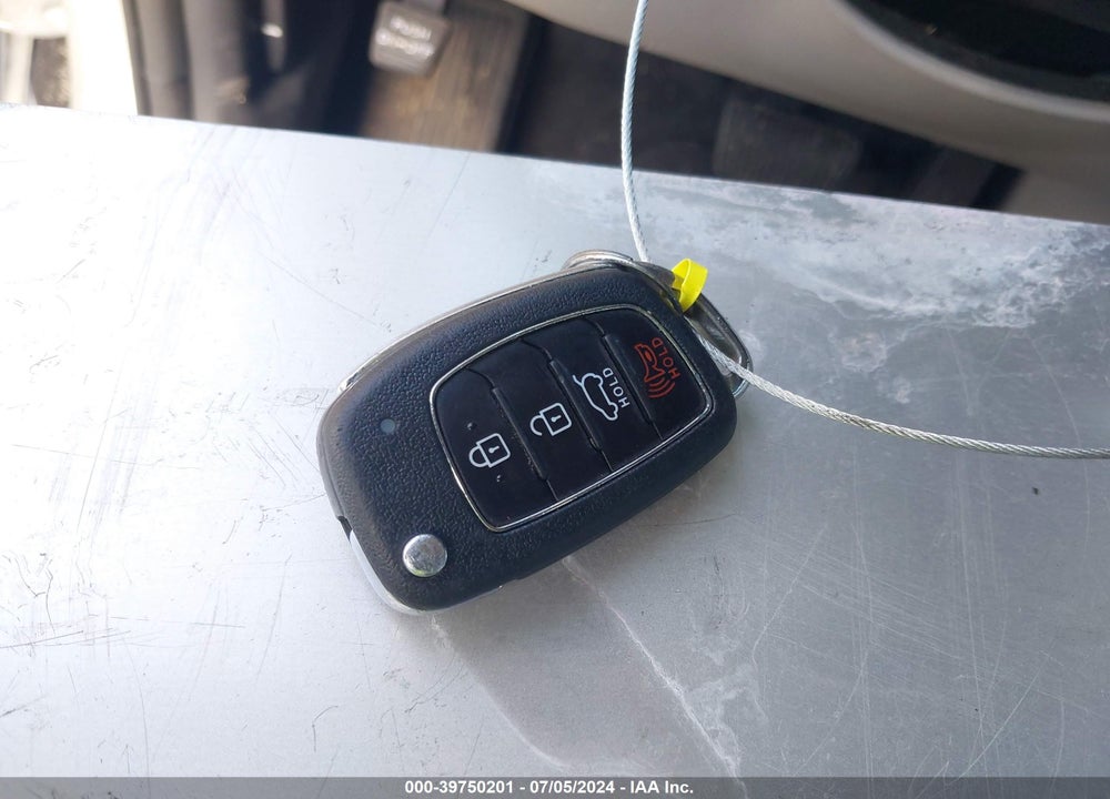 2018 HYUNDAI TUCSON SE VIN: KM8J23A4XJU765935