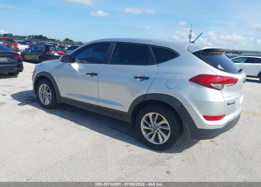 2018 HYUNDAI TUCSON SE VIN: KM8J23A4XJU765935